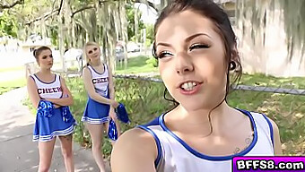 Megan Sage Ile Cheerleaderlar Ve Antrenörleri Arasında Ateşli Grup Seks