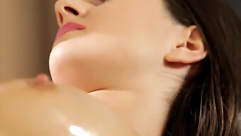 Steamy Oil Massage Leads To Passionate Fucking